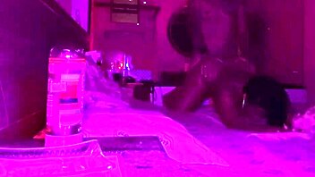 Fucking my girlfriend on anniversary night