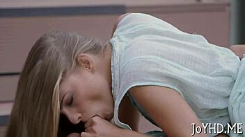 Watch this young pussy get split!