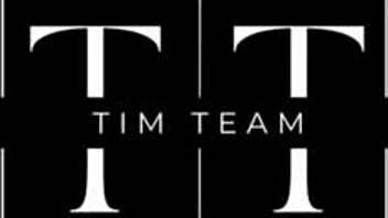 Tiny Tattooed Beauty Receives Sensual Sex And Cumshot On Tongue