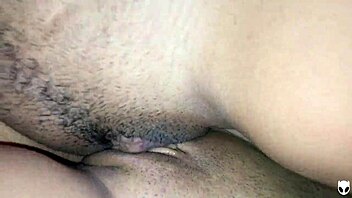 Duas Amigas Novinhas Do Colégio Se Pegando Baceta