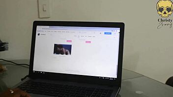 Pretty milf sucks pierced cock 😈