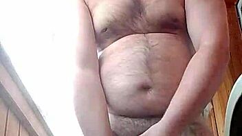 Russian gay man masturbates and eats his own fresh cum