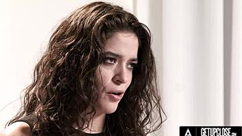 Kinky Babe Victoria Voxxx Orgasms In Solo Female Masturbation