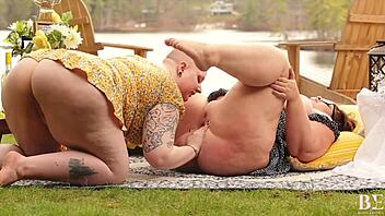 i'm spreading my legs for lunch, huge tits, bisexual lesbian sex