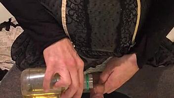 Dirty Golden Piss Play?