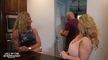 Csaló férj dugja mindkét mostohanővéremet, 3. rész!