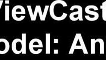 Rohkea anaalin kuningatar Lexie Owens venyttää kaksoishardcore-valinnassa