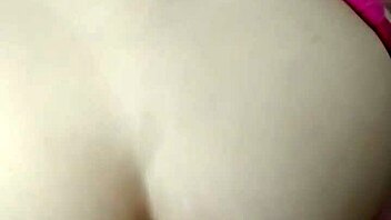 Teen Girlfriend In Anal Scene With Cumshot