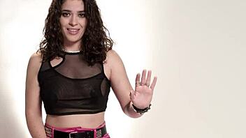 Kinky Babe Victoria Voxxx Orgasms In Solo Female Masturbation