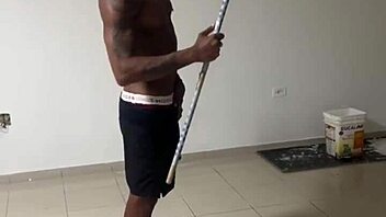 I visited my friend's house to paint and convinced him to suck my cock