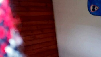 A beautiful scissor scene with two gorgeous women and a fantastic squirting scene