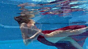 wanna see mimi cica’s hot poolside erotic play?