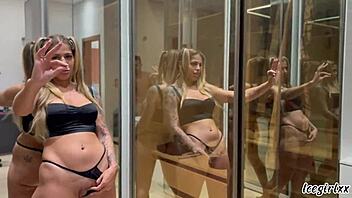 IceGirlXX's pink pussy gets wet for big cock, she sucks and cums twice?