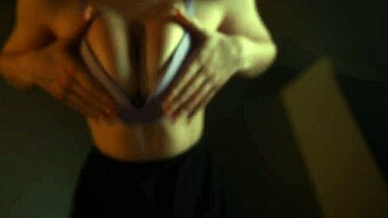 oops, got distracted by gf’s bouncin’ tits n filled her up.. my bad!