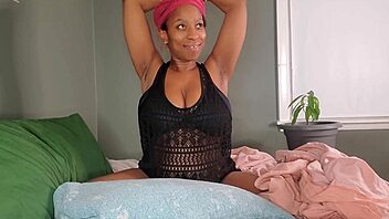 Southern Girl Licks Ass And Deepthroats