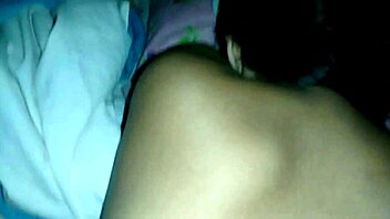 Esposa Vadia e Gostosa Pedindo Pica no Cuzinho