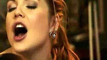 Teen hottie sits down on the chair