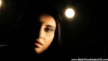 indian brunette milf dances solo in bollywood style