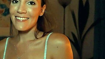 Beautiful girl meets a bodybuilder on Tinder and gets an accidental creampie
