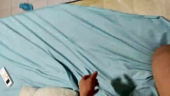 Step cousins, 18-year-old teens, bang hard before parents return