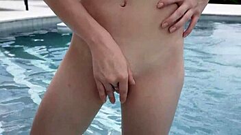 he couldn't resist my tight grip on his huge cock during wild ride