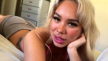 Hot Latina Step Sister Luna Luxe Gets Creampied!