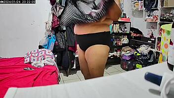 Recording a vid for my hubby while he’s at work, sneaky fun! 😜