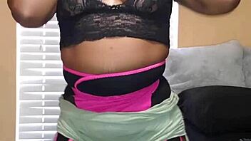 Ever Seen Naejae Twerk Her Ass and Grind on a Pole?