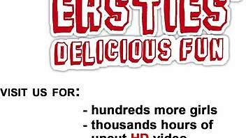 Young Amateur Lesbians Love Eating Pussy