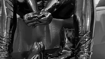 Fetish boots and latex gloves in shiny leggings style