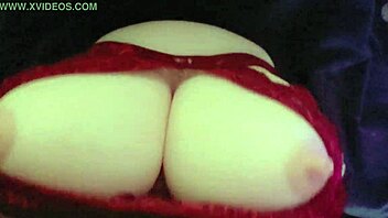 Chichi Fueta Performs Rocket Titjob