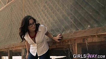 Skinny brunette babe licks small tits in high definition oral