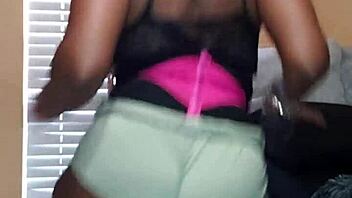 Naejae shows her twerking skills and seductively dances on the pole