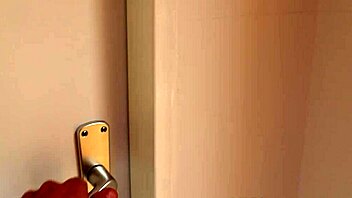 sofi goldfinger's golden pissy play drives me wild with vipissy action