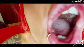 anni angel here, so close to my german slit while i touch myself