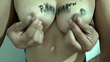 touch my nipples and tits 😘