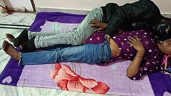 Hightechplace update: Brunette girlfriend's wild anal with friend