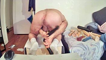 Me Myself And Hi In Amateurs Solo Gay Video.