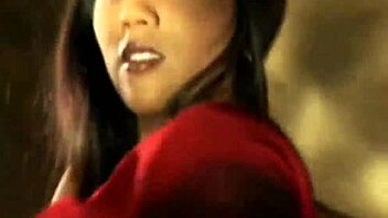 Nude Brunette Dances Sensually in Ancient Indian Style