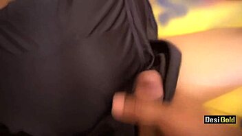 Enjoy sex with a beautiful Indian step-sister who is young and pretty