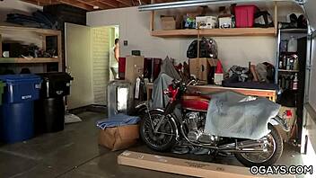 Angel Marconi and David Plaza in a hardcore scene