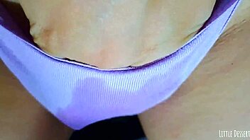 playing with shaved pussy in college bathroom