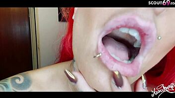 anni angel here, so close to my german slit while i touch myself