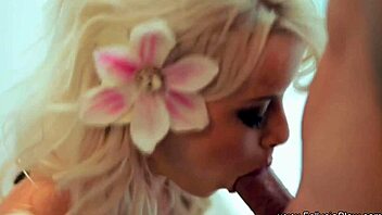 the blonde milf gives handjob and blowjob until cumshot