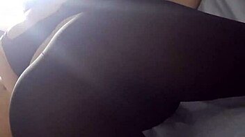 Mexican Teen 18+ Sucks and Shows Juicy Ass in Leggings