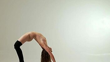 Flexible gymnast Ursula shows off her moves in the nude