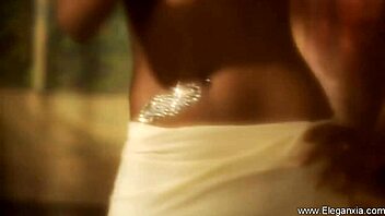 Ever fantasized about an erotic Bollywood brunette milf solo show?