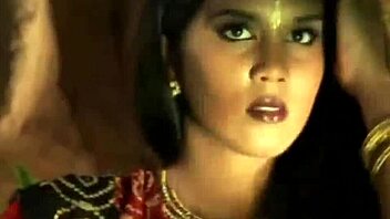 Nude Brunette Dances Sensually in Ancient Indian Style