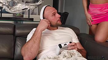 Reya Sunshine and JMac in steamy Call of Duty porn parody