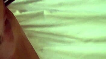 test driving my new vibrator in a homemade setting with huge toys and underwear